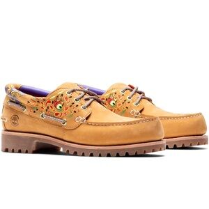 NWT Timberland x CLOT 3-Eye Boat Shoe Embroidered Hand-sewn tan brown loafers